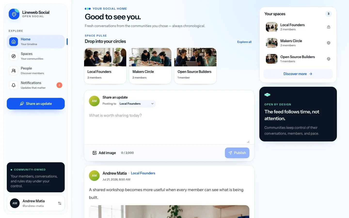Lineweb Social chronological community feed on desktop